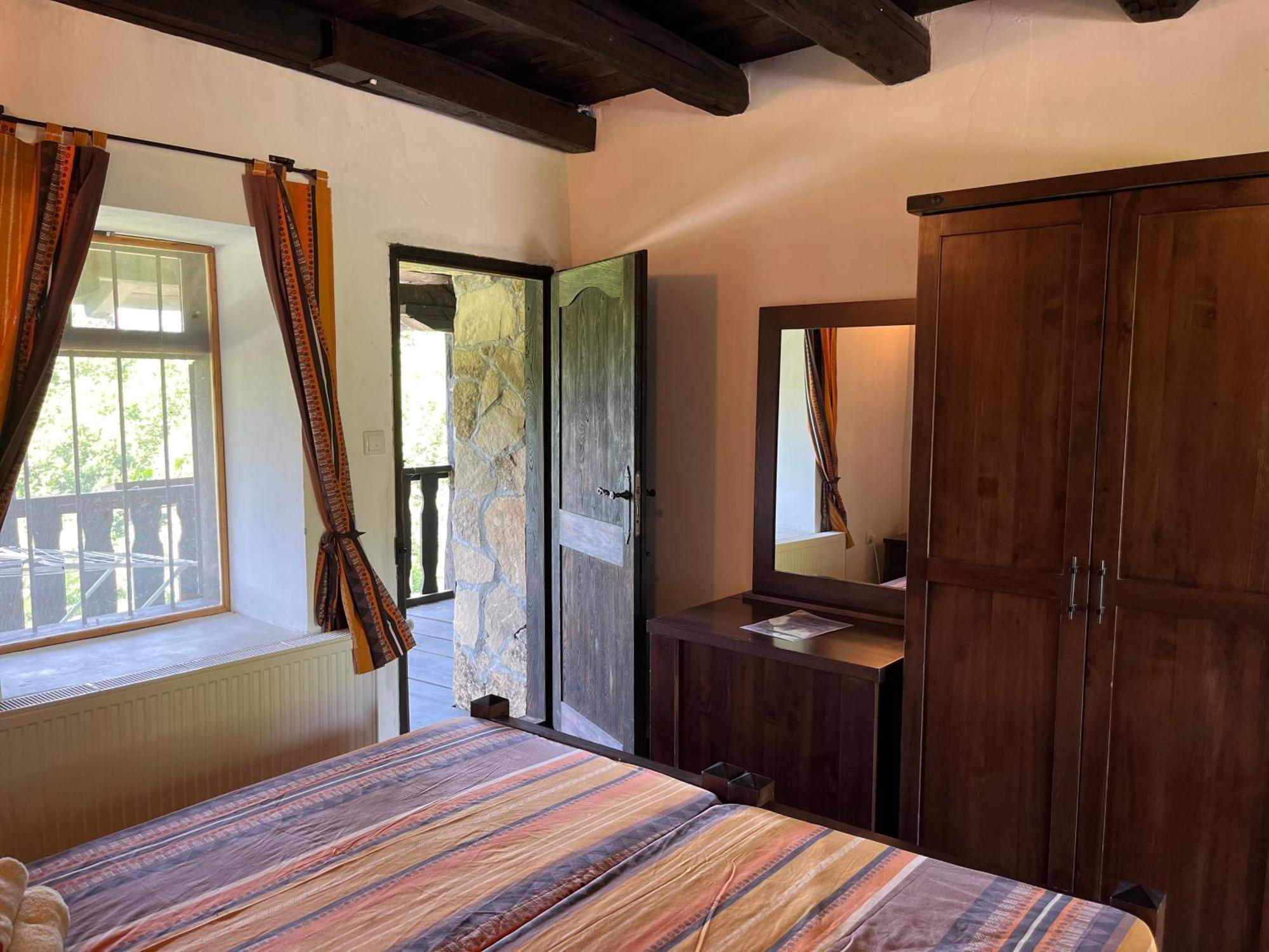 Agriturismo Hidden Paradise Triavna Exterior foto