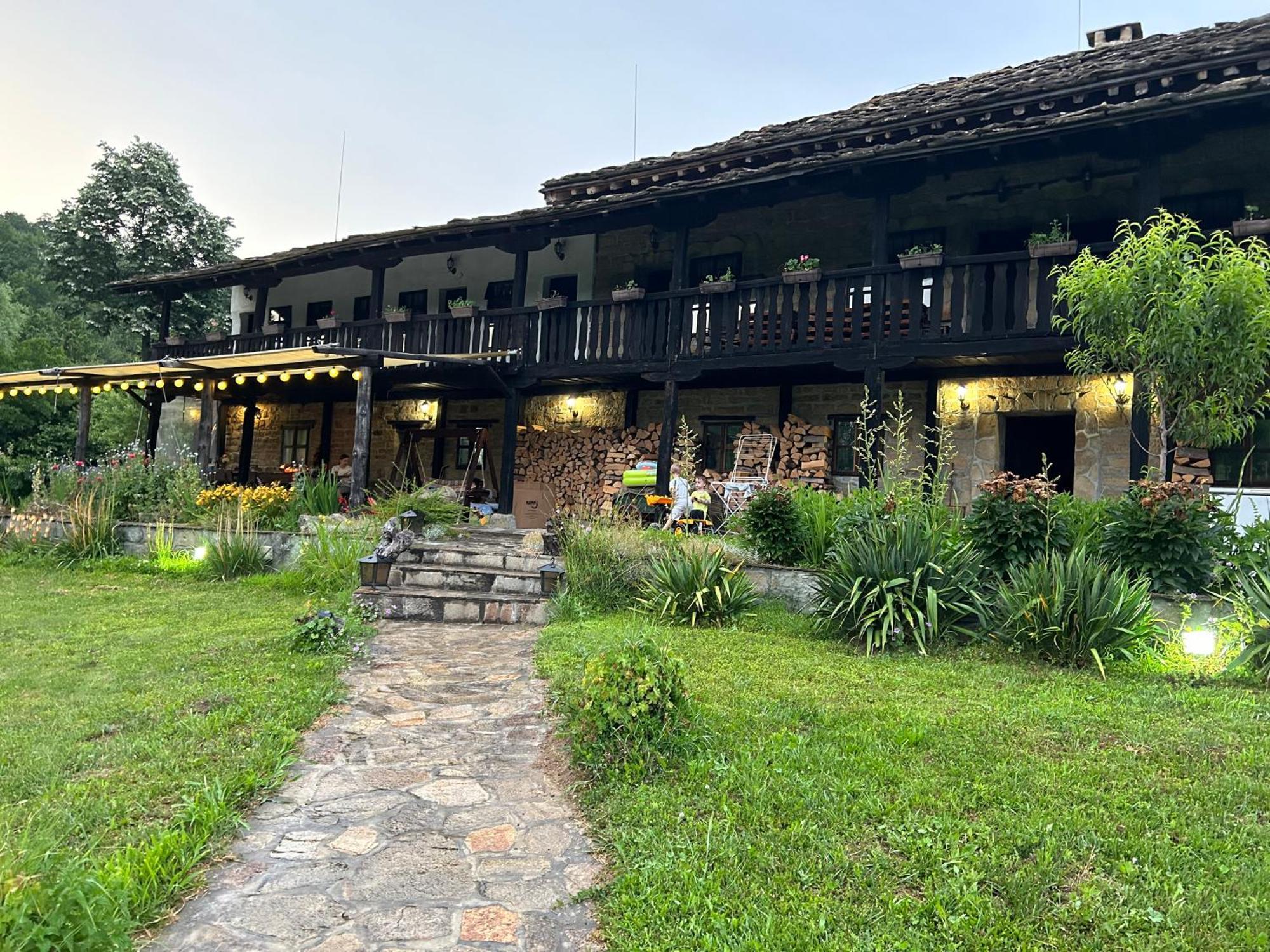 Agriturismo Hidden Paradise Triavna Exterior foto