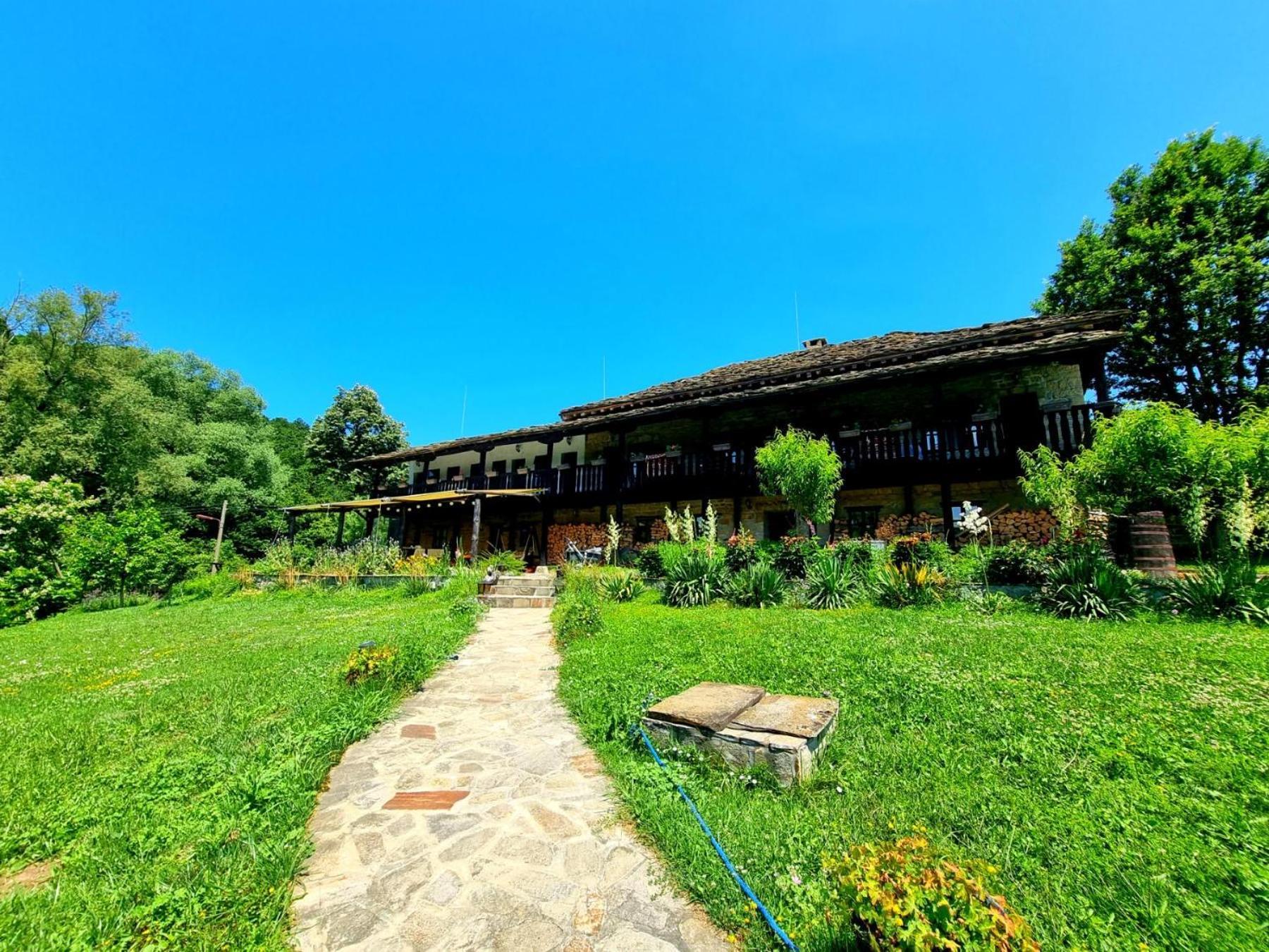 Agriturismo Hidden Paradise Triavna Exterior foto