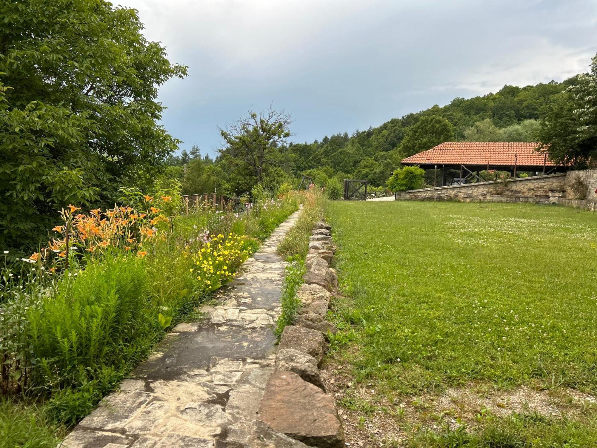 Agriturismo Hidden Paradise Triavna Exterior foto