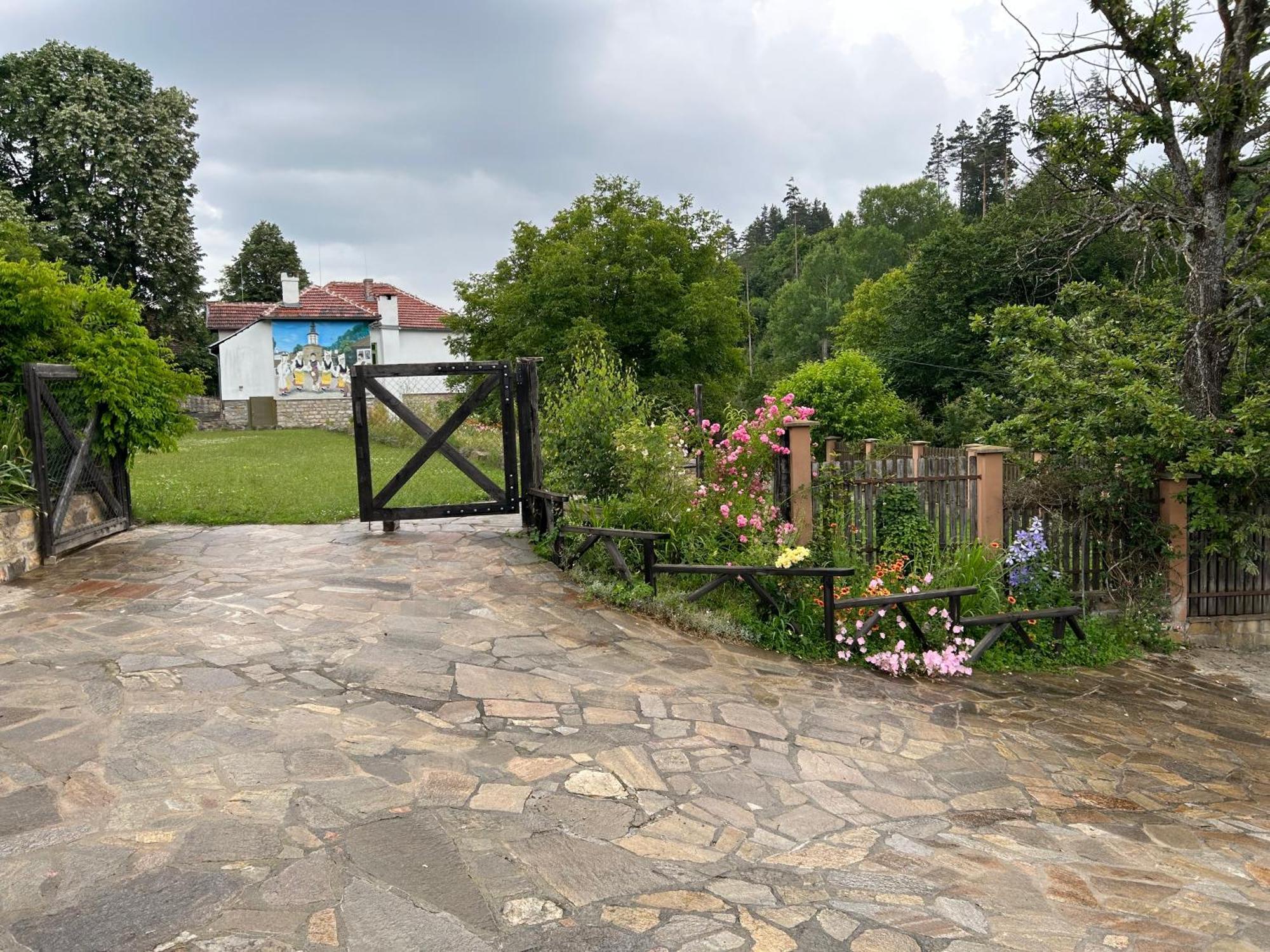 Agriturismo Hidden Paradise Triavna Exterior foto